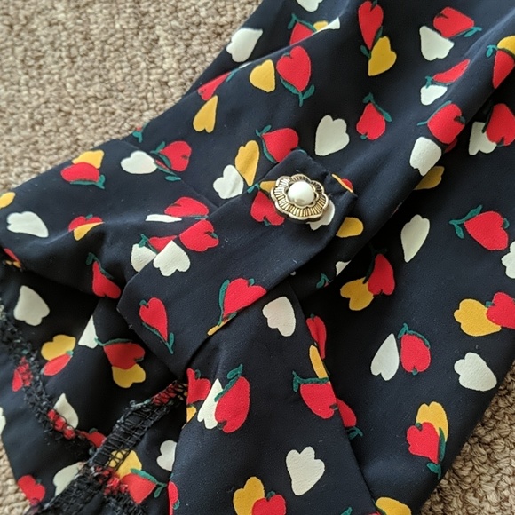 Everly top size small - Picture 2 of 2